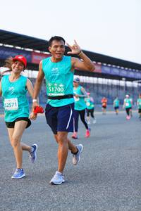 BIB: 51700, 52571
                            <button type="button" onclick="openModal(10475954)" class="btn btn-primary btn-sm float-right btn-popup" data-toggle="modal" data-target=".modal-high-quality">
                        <i class="fas fa-shopping-cart"></i> Add to Cart
                    </button>
                                            <button type="button" onclick="isThisMe(10475954, true)" class="btn btn-success btn-sm float-right btn-popup btn-isme hidden" data-toggle="tooltip" data-placement="bottom" title="นี่คือรูปของคุณใช่ไหม คลิกที่นี่เพื่อเอาเข้าอัลบั้ม">
                        <i class="fas fa-plus"></i> Add to album
                    </button>
                    <button type="button" onclick="isThisMe(10475954, false)" class="btn btn-warning btn-sm float-right btn-popup btn-isnotme hidden">
                        <i class="fas fa-ban"></i> Remove from album
                    </button>