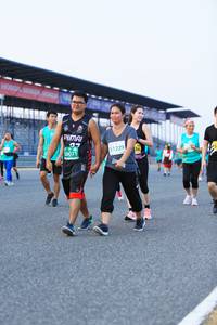 BIB: 1229, 0071
                            <button type="button" onclick="openModal(10491179)" class="btn btn-primary btn-sm float-right btn-popup" data-toggle="modal" data-target=".modal-high-quality">
                        <i class="fas fa-shopping-cart"></i> Add to Cart
                    </button>
                                            <button type="button" onclick="isThisMe(10491179, true)" class="btn btn-success btn-sm float-right btn-popup btn-isme hidden" data-toggle="tooltip" data-placement="bottom" title="นี่คือรูปของคุณใช่ไหม คลิกที่นี่เพื่อเอาเข้าอัลบั้ม">
                        <i class="fas fa-plus"></i> Add to album
                    </button>
                    <button type="button" onclick="isThisMe(10491179, false)" class="btn btn-warning btn-sm float-right btn-popup btn-isnotme hidden">
                        <i class="fas fa-ban"></i> Remove from album
                    </button>