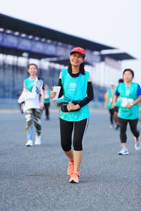 BIB: 
                            <button type="button" onclick="openModal(10489578)" class="btn btn-primary btn-sm float-right btn-popup" data-toggle="modal" data-target=".modal-high-quality">
                        <i class="fas fa-shopping-cart"></i> Add to Cart
                    </button>
                                            <button type="button" onclick="isThisMe(10489578, true)" class="btn btn-success btn-sm float-right btn-popup btn-isme hidden" data-toggle="tooltip" data-placement="bottom" title="นี่คือรูปของคุณใช่ไหม คลิกที่นี่เพื่อเอาเข้าอัลบั้ม">
                        <i class="fas fa-plus"></i> Add to album
                    </button>
                    <button type="button" onclick="isThisMe(10489578, false)" class="btn btn-warning btn-sm float-right btn-popup btn-isnotme hidden">
                        <i class="fas fa-ban"></i> Remove from album
                    </button>