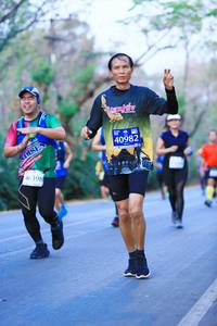 BIB: 40982, 198
                            <button type="button" onclick="openModal(12136007)" class="btn btn-primary btn-sm float-right btn-popup" data-toggle="modal" data-target=".modal-high-quality">
                        <i class="fas fa-shopping-cart"></i> Add to Cart
                    </button>
                                            <button type="button" onclick="isThisMe(12136007, true)" class="btn btn-success btn-sm float-right btn-popup btn-isme hidden" data-toggle="tooltip" data-placement="bottom" title="นี่คือรูปของคุณใช่ไหม คลิกที่นี่เพื่อเอาเข้าอัลบั้ม">
                        <i class="fas fa-plus"></i> Add to album
                    </button>
                    <button type="button" onclick="isThisMe(12136007, false)" class="btn btn-warning btn-sm float-right btn-popup btn-isnotme hidden">
                        <i class="fas fa-ban"></i> Remove from album
                    </button>