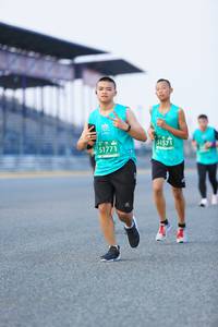 BIB: 1571, 51771
                            <button type="button" onclick="openModal(10452977)" class="btn btn-primary btn-sm float-right btn-popup" data-toggle="modal" data-target=".modal-high-quality">
                        <i class="fas fa-shopping-cart"></i> Add to Cart
                    </button>
                                            <button type="button" onclick="isThisMe(10452977, true)" class="btn btn-success btn-sm float-right btn-popup btn-isme hidden" data-toggle="tooltip" data-placement="bottom" title="นี่คือรูปของคุณใช่ไหม คลิกที่นี่เพื่อเอาเข้าอัลบั้ม">
                        <i class="fas fa-plus"></i> Add to album
                    </button>
                    <button type="button" onclick="isThisMe(10452977, false)" class="btn btn-warning btn-sm float-right btn-popup btn-isnotme hidden">
                        <i class="fas fa-ban"></i> Remove from album
                    </button>