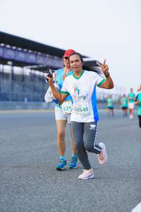 BIB: 524, 52548
                            <button type="button" onclick="openModal(10463448)" class="btn btn-primary btn-sm float-right btn-popup" data-toggle="modal" data-target=".modal-high-quality">
                        <i class="fas fa-shopping-cart"></i> Add to Cart
                    </button>
                                            <button type="button" onclick="isThisMe(10463448, true)" class="btn btn-success btn-sm float-right btn-popup btn-isme hidden" data-toggle="tooltip" data-placement="bottom" title="นี่คือรูปของคุณใช่ไหม คลิกที่นี่เพื่อเอาเข้าอัลบั้ม">
                        <i class="fas fa-plus"></i> Add to album
                    </button>
                    <button type="button" onclick="isThisMe(10463448, false)" class="btn btn-warning btn-sm float-right btn-popup btn-isnotme hidden">
                        <i class="fas fa-ban"></i> Remove from album
                    </button>