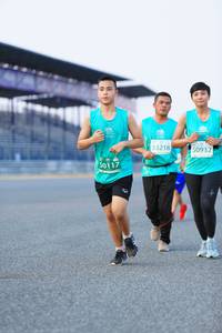 BIB: 53218, 50932, 0117
                            <button type="button" onclick="openModal(10453049)" class="btn btn-primary btn-sm float-right btn-popup" data-toggle="modal" data-target=".modal-high-quality">
                        <i class="fas fa-shopping-cart"></i> Add to Cart
                    </button>
                                            <button type="button" onclick="isThisMe(10453049, true)" class="btn btn-success btn-sm float-right btn-popup btn-isme hidden" data-toggle="tooltip" data-placement="bottom" title="นี่คือรูปของคุณใช่ไหม คลิกที่นี่เพื่อเอาเข้าอัลบั้ม">
                        <i class="fas fa-plus"></i> Add to album
                    </button>
                    <button type="button" onclick="isThisMe(10453049, false)" class="btn btn-warning btn-sm float-right btn-popup btn-isnotme hidden">
                        <i class="fas fa-ban"></i> Remove from album
                    </button>