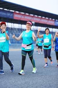 BIB: 50844, 52697, 1148
                            <button type="button" onclick="openModal(10502421)" class="btn btn-primary btn-sm float-right btn-popup" data-toggle="modal" data-target=".modal-high-quality">
                        <i class="fas fa-shopping-cart"></i> Add to Cart
                    </button>
                                            <button type="button" onclick="isThisMe(10502421, true)" class="btn btn-success btn-sm float-right btn-popup btn-isme hidden" data-toggle="tooltip" data-placement="bottom" title="นี่คือรูปของคุณใช่ไหม คลิกที่นี่เพื่อเอาเข้าอัลบั้ม">
                        <i class="fas fa-plus"></i> Add to album
                    </button>
                    <button type="button" onclick="isThisMe(10502421, false)" class="btn btn-warning btn-sm float-right btn-popup btn-isnotme hidden">
                        <i class="fas fa-ban"></i> Remove from album
                    </button>