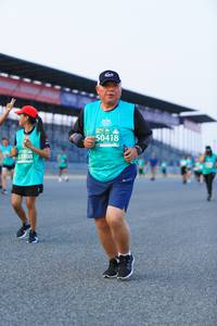 BIB: 50418, 1808
                            <button type="button" onclick="openModal(10490677)" class="btn btn-primary btn-sm float-right btn-popup" data-toggle="modal" data-target=".modal-high-quality">
                        <i class="fas fa-shopping-cart"></i> Add to Cart
                    </button>
                                            <button type="button" onclick="isThisMe(10490677, true)" class="btn btn-success btn-sm float-right btn-popup btn-isme hidden" data-toggle="tooltip" data-placement="bottom" title="นี่คือรูปของคุณใช่ไหม คลิกที่นี่เพื่อเอาเข้าอัลบั้ม">
                        <i class="fas fa-plus"></i> Add to album
                    </button>
                    <button type="button" onclick="isThisMe(10490677, false)" class="btn btn-warning btn-sm float-right btn-popup btn-isnotme hidden">
                        <i class="fas fa-ban"></i> Remove from album
                    </button>