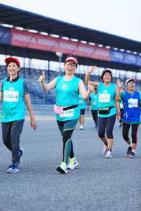 BIB: 52697, 50844, 4610, 148
                            <button type="button" onclick="openModal(10502407)" class="btn btn-primary btn-sm float-right btn-popup" data-toggle="modal" data-target=".modal-high-quality">
                        <i class="fas fa-shopping-cart"></i> Add to Cart
                    </button>
                                            <button type="button" onclick="isThisMe(10502407, true)" class="btn btn-success btn-sm float-right btn-popup btn-isme hidden" data-toggle="tooltip" data-placement="bottom" title="นี่คือรูปของคุณใช่ไหม คลิกที่นี่เพื่อเอาเข้าอัลบั้ม">
                        <i class="fas fa-plus"></i> Add to album
                    </button>
                    <button type="button" onclick="isThisMe(10502407, false)" class="btn btn-warning btn-sm float-right btn-popup btn-isnotme hidden">
                        <i class="fas fa-ban"></i> Remove from album
                    </button>