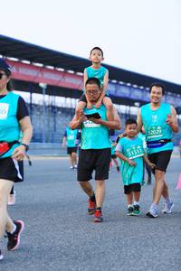 BIB: 52029, 51511
                            <button type="button" onclick="openModal(10496967)" class="btn btn-primary btn-sm float-right btn-popup" data-toggle="modal" data-target=".modal-high-quality">
                        <i class="fas fa-shopping-cart"></i> Add to Cart
                    </button>
                                            <button type="button" onclick="isThisMe(10496967, true)" class="btn btn-success btn-sm float-right btn-popup btn-isme hidden" data-toggle="tooltip" data-placement="bottom" title="นี่คือรูปของคุณใช่ไหม คลิกที่นี่เพื่อเอาเข้าอัลบั้ม">
                        <i class="fas fa-plus"></i> Add to album
                    </button>
                    <button type="button" onclick="isThisMe(10496967, false)" class="btn btn-warning btn-sm float-right btn-popup btn-isnotme hidden">
                        <i class="fas fa-ban"></i> Remove from album
                    </button>