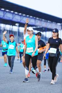 BIB: 52799
                            <button type="button" onclick="openModal(10502264)" class="btn btn-primary btn-sm float-right btn-popup" data-toggle="modal" data-target=".modal-high-quality">
                        <i class="fas fa-shopping-cart"></i> Add to Cart
                    </button>
                                            <button type="button" onclick="isThisMe(10502264, true)" class="btn btn-success btn-sm float-right btn-popup btn-isme hidden" data-toggle="tooltip" data-placement="bottom" title="นี่คือรูปของคุณใช่ไหม คลิกที่นี่เพื่อเอาเข้าอัลบั้ม">
                        <i class="fas fa-plus"></i> Add to album
                    </button>
                    <button type="button" onclick="isThisMe(10502264, false)" class="btn btn-warning btn-sm float-right btn-popup btn-isnotme hidden">
                        <i class="fas fa-ban"></i> Remove from album
                    </button>