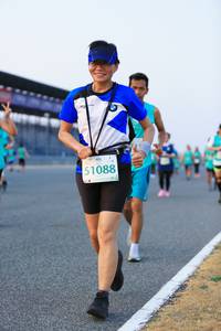 BIB: 51088
                            <button type="button" onclick="openModal(10486068)" class="btn btn-primary btn-sm float-right btn-popup" data-toggle="modal" data-target=".modal-high-quality">
                        <i class="fas fa-shopping-cart"></i> Add to Cart
                    </button>
                                            <button type="button" onclick="isThisMe(10486068, true)" class="btn btn-success btn-sm float-right btn-popup btn-isme hidden" data-toggle="tooltip" data-placement="bottom" title="นี่คือรูปของคุณใช่ไหม คลิกที่นี่เพื่อเอาเข้าอัลบั้ม">
                        <i class="fas fa-plus"></i> Add to album
                    </button>
                    <button type="button" onclick="isThisMe(10486068, false)" class="btn btn-warning btn-sm float-right btn-popup btn-isnotme hidden">
                        <i class="fas fa-ban"></i> Remove from album
                    </button>