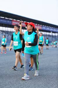 BIB: 51014
                            <button type="button" onclick="openModal(10490156)" class="btn btn-primary btn-sm float-right btn-popup" data-toggle="modal" data-target=".modal-high-quality">
                        <i class="fas fa-shopping-cart"></i> Add to Cart
                    </button>
                                            <button type="button" onclick="isThisMe(10490156, true)" class="btn btn-success btn-sm float-right btn-popup btn-isme hidden" data-toggle="tooltip" data-placement="bottom" title="นี่คือรูปของคุณใช่ไหม คลิกที่นี่เพื่อเอาเข้าอัลบั้ม">
                        <i class="fas fa-plus"></i> Add to album
                    </button>
                    <button type="button" onclick="isThisMe(10490156, false)" class="btn btn-warning btn-sm float-right btn-popup btn-isnotme hidden">
                        <i class="fas fa-ban"></i> Remove from album
                    </button>