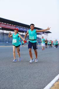 BIB: 51700, 52571
                            <button type="button" onclick="openModal(10475939)" class="btn btn-primary btn-sm float-right btn-popup" data-toggle="modal" data-target=".modal-high-quality">
                        <i class="fas fa-shopping-cart"></i> Add to Cart
                    </button>
                                            <button type="button" onclick="isThisMe(10475939, true)" class="btn btn-success btn-sm float-right btn-popup btn-isme hidden" data-toggle="tooltip" data-placement="bottom" title="นี่คือรูปของคุณใช่ไหม คลิกที่นี่เพื่อเอาเข้าอัลบั้ม">
                        <i class="fas fa-plus"></i> Add to album
                    </button>
                    <button type="button" onclick="isThisMe(10475939, false)" class="btn btn-warning btn-sm float-right btn-popup btn-isnotme hidden">
                        <i class="fas fa-ban"></i> Remove from album
                    </button>