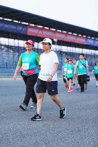 BIB: 52903, 52539
                            <button type="button" onclick="openModal(10493047)" class="btn btn-primary btn-sm float-right btn-popup" data-toggle="modal" data-target=".modal-high-quality">
                        <i class="fas fa-shopping-cart"></i> Add to Cart
                    </button>
                                            <button type="button" onclick="isThisMe(10493047, true)" class="btn btn-success btn-sm float-right btn-popup btn-isme hidden" data-toggle="tooltip" data-placement="bottom" title="นี่คือรูปของคุณใช่ไหม คลิกที่นี่เพื่อเอาเข้าอัลบั้ม">
                        <i class="fas fa-plus"></i> Add to album
                    </button>
                    <button type="button" onclick="isThisMe(10493047, false)" class="btn btn-warning btn-sm float-right btn-popup btn-isnotme hidden">
                        <i class="fas fa-ban"></i> Remove from album
                    </button>