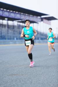 BIB: 52328
                            <button type="button" onclick="openModal(10450606)" class="btn btn-primary btn-sm float-right btn-popup" data-toggle="modal" data-target=".modal-high-quality">
                        <i class="fas fa-shopping-cart"></i> Add to Cart
                    </button>
                                            <button type="button" onclick="isThisMe(10450606, true)" class="btn btn-success btn-sm float-right btn-popup btn-isme hidden" data-toggle="tooltip" data-placement="bottom" title="นี่คือรูปของคุณใช่ไหม คลิกที่นี่เพื่อเอาเข้าอัลบั้ม">
                        <i class="fas fa-plus"></i> Add to album
                    </button>
                    <button type="button" onclick="isThisMe(10450606, false)" class="btn btn-warning btn-sm float-right btn-popup btn-isnotme hidden">
                        <i class="fas fa-ban"></i> Remove from album
                    </button>