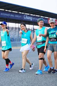 BIB: 50059, 1155, 50918, 51320
                            <button type="button" onclick="openModal(10489112)" class="btn btn-primary btn-sm float-right btn-popup" data-toggle="modal" data-target=".modal-high-quality">
                        <i class="fas fa-shopping-cart"></i> Add to Cart
                    </button>
                                            <button type="button" onclick="isThisMe(10489112, true)" class="btn btn-success btn-sm float-right btn-popup btn-isme hidden" data-toggle="tooltip" data-placement="bottom" title="นี่คือรูปของคุณใช่ไหม คลิกที่นี่เพื่อเอาเข้าอัลบั้ม">
                        <i class="fas fa-plus"></i> Add to album
                    </button>
                    <button type="button" onclick="isThisMe(10489112, false)" class="btn btn-warning btn-sm float-right btn-popup btn-isnotme hidden">
                        <i class="fas fa-ban"></i> Remove from album
                    </button>