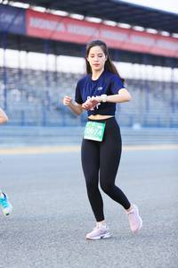 BIB: 0974
                            <button type="button" onclick="openModal(10474177)" class="btn btn-primary btn-sm float-right btn-popup" data-toggle="modal" data-target=".modal-high-quality">
                        <i class="fas fa-shopping-cart"></i> Add to Cart
                    </button>
                                            <button type="button" onclick="isThisMe(10474177, true)" class="btn btn-success btn-sm float-right btn-popup btn-isme hidden" data-toggle="tooltip" data-placement="bottom" title="นี่คือรูปของคุณใช่ไหม คลิกที่นี่เพื่อเอาเข้าอัลบั้ม">
                        <i class="fas fa-plus"></i> Add to album
                    </button>
                    <button type="button" onclick="isThisMe(10474177, false)" class="btn btn-warning btn-sm float-right btn-popup btn-isnotme hidden">
                        <i class="fas fa-ban"></i> Remove from album
                    </button>