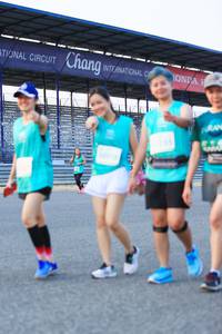 BIB: 
                            <button type="button" onclick="openModal(10489101)" class="btn btn-primary btn-sm float-right btn-popup" data-toggle="modal" data-target=".modal-high-quality">
                        <i class="fas fa-shopping-cart"></i> Add to Cart
                    </button>
                                            <button type="button" onclick="isThisMe(10489101, true)" class="btn btn-success btn-sm float-right btn-popup btn-isme hidden" data-toggle="tooltip" data-placement="bottom" title="นี่คือรูปของคุณใช่ไหม คลิกที่นี่เพื่อเอาเข้าอัลบั้ม">
                        <i class="fas fa-plus"></i> Add to album
                    </button>
                    <button type="button" onclick="isThisMe(10489101, false)" class="btn btn-warning btn-sm float-right btn-popup btn-isnotme hidden">
                        <i class="fas fa-ban"></i> Remove from album
                    </button>