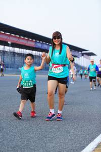 BIB: 52746, 51512
                            <button type="button" onclick="openModal(10489518)" class="btn btn-primary btn-sm float-right btn-popup" data-toggle="modal" data-target=".modal-high-quality">
                        <i class="fas fa-shopping-cart"></i> Add to Cart
                    </button>
                                            <button type="button" onclick="isThisMe(10489518, true)" class="btn btn-success btn-sm float-right btn-popup btn-isme hidden" data-toggle="tooltip" data-placement="bottom" title="นี่คือรูปของคุณใช่ไหม คลิกที่นี่เพื่อเอาเข้าอัลบั้ม">
                        <i class="fas fa-plus"></i> Add to album
                    </button>
                    <button type="button" onclick="isThisMe(10489518, false)" class="btn btn-warning btn-sm float-right btn-popup btn-isnotme hidden">
                        <i class="fas fa-ban"></i> Remove from album
                    </button>