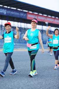 BIB: 50844, 52697, 1148
                            <button type="button" onclick="openModal(10502429)" class="btn btn-primary btn-sm float-right btn-popup" data-toggle="modal" data-target=".modal-high-quality">
                        <i class="fas fa-shopping-cart"></i> Add to Cart
                    </button>
                                            <button type="button" onclick="isThisMe(10502429, true)" class="btn btn-success btn-sm float-right btn-popup btn-isme hidden" data-toggle="tooltip" data-placement="bottom" title="นี่คือรูปของคุณใช่ไหม คลิกที่นี่เพื่อเอาเข้าอัลบั้ม">
                        <i class="fas fa-plus"></i> Add to album
                    </button>
                    <button type="button" onclick="isThisMe(10502429, false)" class="btn btn-warning btn-sm float-right btn-popup btn-isnotme hidden">
                        <i class="fas fa-ban"></i> Remove from album
                    </button>