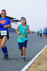 BIB: 51592, 50605
                            <button type="button" onclick="openModal(10451880)" class="btn btn-primary btn-sm float-right btn-popup" data-toggle="modal" data-target=".modal-high-quality">
                        <i class="fas fa-shopping-cart"></i> Add to Cart
                    </button>
                                            <button type="button" onclick="isThisMe(10451880, true)" class="btn btn-success btn-sm float-right btn-popup btn-isme hidden" data-toggle="tooltip" data-placement="bottom" title="นี่คือรูปของคุณใช่ไหม คลิกที่นี่เพื่อเอาเข้าอัลบั้ม">
                        <i class="fas fa-plus"></i> Add to album
                    </button>
                    <button type="button" onclick="isThisMe(10451880, false)" class="btn btn-warning btn-sm float-right btn-popup btn-isnotme hidden">
                        <i class="fas fa-ban"></i> Remove from album
                    </button>