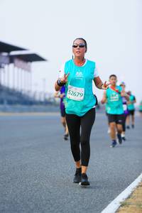 BIB: 52679
                            <button type="button" onclick="openModal(10451281)" class="btn btn-primary btn-sm float-right btn-popup" data-toggle="modal" data-target=".modal-high-quality">
                        <i class="fas fa-shopping-cart"></i> Add to Cart
                    </button>
                                            <button type="button" onclick="isThisMe(10451281, true)" class="btn btn-success btn-sm float-right btn-popup btn-isme hidden" data-toggle="tooltip" data-placement="bottom" title="นี่คือรูปของคุณใช่ไหม คลิกที่นี่เพื่อเอาเข้าอัลบั้ม">
                        <i class="fas fa-plus"></i> Add to album
                    </button>
                    <button type="button" onclick="isThisMe(10451281, false)" class="btn btn-warning btn-sm float-right btn-popup btn-isnotme hidden">
                        <i class="fas fa-ban"></i> Remove from album
                    </button>