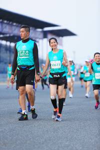 BIB: 50116, 50613, 507
                            <button type="button" onclick="openModal(10491108)" class="btn btn-primary btn-sm float-right btn-popup" data-toggle="modal" data-target=".modal-high-quality">
                        <i class="fas fa-shopping-cart"></i> Add to Cart
                    </button>
                                            <button type="button" onclick="isThisMe(10491108, true)" class="btn btn-success btn-sm float-right btn-popup btn-isme hidden" data-toggle="tooltip" data-placement="bottom" title="นี่คือรูปของคุณใช่ไหม คลิกที่นี่เพื่อเอาเข้าอัลบั้ม">
                        <i class="fas fa-plus"></i> Add to album
                    </button>
                    <button type="button" onclick="isThisMe(10491108, false)" class="btn btn-warning btn-sm float-right btn-popup btn-isnotme hidden">
                        <i class="fas fa-ban"></i> Remove from album
                    </button>