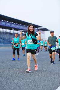 BIB: 52523, 50112
                            <button type="button" onclick="openModal(10491024)" class="btn btn-primary btn-sm float-right btn-popup" data-toggle="modal" data-target=".modal-high-quality">
                        <i class="fas fa-shopping-cart"></i> Add to Cart
                    </button>
                                            <button type="button" onclick="isThisMe(10491024, true)" class="btn btn-success btn-sm float-right btn-popup btn-isme hidden" data-toggle="tooltip" data-placement="bottom" title="นี่คือรูปของคุณใช่ไหม คลิกที่นี่เพื่อเอาเข้าอัลบั้ม">
                        <i class="fas fa-plus"></i> Add to album
                    </button>
                    <button type="button" onclick="isThisMe(10491024, false)" class="btn btn-warning btn-sm float-right btn-popup btn-isnotme hidden">
                        <i class="fas fa-ban"></i> Remove from album
                    </button>