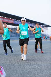 BIB: 52889, 1670, 51929
                            <button type="button" onclick="openModal(10475419)" class="btn btn-primary btn-sm float-right btn-popup" data-toggle="modal" data-target=".modal-high-quality">
                        <i class="fas fa-shopping-cart"></i> Add to Cart
                    </button>
                                            <button type="button" onclick="isThisMe(10475419, true)" class="btn btn-success btn-sm float-right btn-popup btn-isme hidden" data-toggle="tooltip" data-placement="bottom" title="นี่คือรูปของคุณใช่ไหม คลิกที่นี่เพื่อเอาเข้าอัลบั้ม">
                        <i class="fas fa-plus"></i> Add to album
                    </button>
                    <button type="button" onclick="isThisMe(10475419, false)" class="btn btn-warning btn-sm float-right btn-popup btn-isnotme hidden">
                        <i class="fas fa-ban"></i> Remove from album
                    </button>