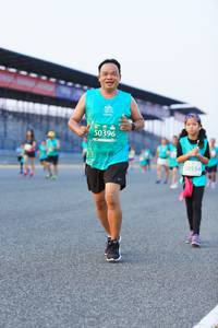 BIB: 50396, 50554
                            <button type="button" onclick="openModal(10485087)" class="btn btn-primary btn-sm float-right btn-popup" data-toggle="modal" data-target=".modal-high-quality">
                        <i class="fas fa-shopping-cart"></i> Add to Cart
                    </button>
                                            <button type="button" onclick="isThisMe(10485087, true)" class="btn btn-success btn-sm float-right btn-popup btn-isme hidden" data-toggle="tooltip" data-placement="bottom" title="นี่คือรูปของคุณใช่ไหม คลิกที่นี่เพื่อเอาเข้าอัลบั้ม">
                        <i class="fas fa-plus"></i> Add to album
                    </button>
                    <button type="button" onclick="isThisMe(10485087, false)" class="btn btn-warning btn-sm float-right btn-popup btn-isnotme hidden">
                        <i class="fas fa-ban"></i> Remove from album
                    </button>