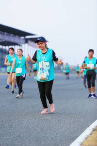 BIB: 
                            <button type="button" onclick="openModal(10486640)" class="btn btn-primary btn-sm float-right btn-popup" data-toggle="modal" data-target=".modal-high-quality">
                        <i class="fas fa-shopping-cart"></i> Add to Cart
                    </button>
                                            <button type="button" onclick="isThisMe(10486640, true)" class="btn btn-success btn-sm float-right btn-popup btn-isme hidden" data-toggle="tooltip" data-placement="bottom" title="นี่คือรูปของคุณใช่ไหม คลิกที่นี่เพื่อเอาเข้าอัลบั้ม">
                        <i class="fas fa-plus"></i> Add to album
                    </button>
                    <button type="button" onclick="isThisMe(10486640, false)" class="btn btn-warning btn-sm float-right btn-popup btn-isnotme hidden">
                        <i class="fas fa-ban"></i> Remove from album
                    </button>