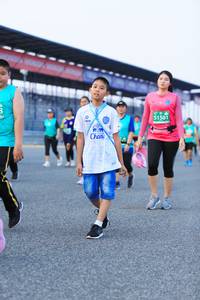 BIB: 51501
                            <button type="button" onclick="openModal(10493071)" class="btn btn-primary btn-sm float-right btn-popup" data-toggle="modal" data-target=".modal-high-quality">
                        <i class="fas fa-shopping-cart"></i> Add to Cart
                    </button>
                                            <button type="button" onclick="isThisMe(10493071, true)" class="btn btn-success btn-sm float-right btn-popup btn-isme hidden" data-toggle="tooltip" data-placement="bottom" title="นี่คือรูปของคุณใช่ไหม คลิกที่นี่เพื่อเอาเข้าอัลบั้ม">
                        <i class="fas fa-plus"></i> Add to album
                    </button>
                    <button type="button" onclick="isThisMe(10493071, false)" class="btn btn-warning btn-sm float-right btn-popup btn-isnotme hidden">
                        <i class="fas fa-ban"></i> Remove from album
                    </button>