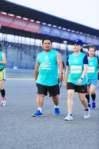 BIB: 52089, 30763, 52711
                            <button type="button" onclick="openModal(10495986)" class="btn btn-primary btn-sm float-right btn-popup" data-toggle="modal" data-target=".modal-high-quality">
                        <i class="fas fa-shopping-cart"></i> Add to Cart
                    </button>
                                            <button type="button" onclick="isThisMe(10495986, true)" class="btn btn-success btn-sm float-right btn-popup btn-isme hidden" data-toggle="tooltip" data-placement="bottom" title="นี่คือรูปของคุณใช่ไหม คลิกที่นี่เพื่อเอาเข้าอัลบั้ม">
                        <i class="fas fa-plus"></i> Add to album
                    </button>
                    <button type="button" onclick="isThisMe(10495986, false)" class="btn btn-warning btn-sm float-right btn-popup btn-isnotme hidden">
                        <i class="fas fa-ban"></i> Remove from album
                    </button>