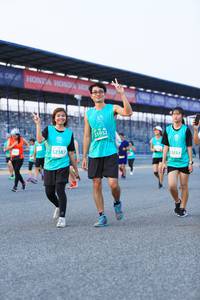 BIB: 1932, 52387, 1014
                            <button type="button" onclick="openModal(10490132)" class="btn btn-primary btn-sm float-right btn-popup" data-toggle="modal" data-target=".modal-high-quality">
                        <i class="fas fa-shopping-cart"></i> Add to Cart
                    </button>
                                            <button type="button" onclick="isThisMe(10490132, true)" class="btn btn-success btn-sm float-right btn-popup btn-isme hidden" data-toggle="tooltip" data-placement="bottom" title="นี่คือรูปของคุณใช่ไหม คลิกที่นี่เพื่อเอาเข้าอัลบั้ม">
                        <i class="fas fa-plus"></i> Add to album
                    </button>
                    <button type="button" onclick="isThisMe(10490132, false)" class="btn btn-warning btn-sm float-right btn-popup btn-isnotme hidden">
                        <i class="fas fa-ban"></i> Remove from album
                    </button>