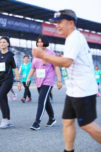 BIB: 1283
                            <button type="button" onclick="openModal(10495627)" class="btn btn-primary btn-sm float-right btn-popup" data-toggle="modal" data-target=".modal-high-quality">
                        <i class="fas fa-shopping-cart"></i> Add to Cart
                    </button>
                                            <button type="button" onclick="isThisMe(10495627, true)" class="btn btn-success btn-sm float-right btn-popup btn-isme hidden" data-toggle="tooltip" data-placement="bottom" title="นี่คือรูปของคุณใช่ไหม คลิกที่นี่เพื่อเอาเข้าอัลบั้ม">
                        <i class="fas fa-plus"></i> Add to album
                    </button>
                    <button type="button" onclick="isThisMe(10495627, false)" class="btn btn-warning btn-sm float-right btn-popup btn-isnotme hidden">
                        <i class="fas fa-ban"></i> Remove from album
                    </button>