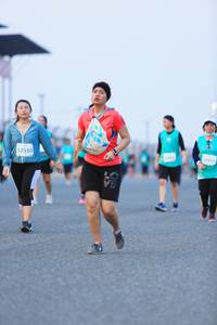 BIB: 52550
                            <button type="button" onclick="openModal(10493526)" class="btn btn-primary btn-sm float-right btn-popup" data-toggle="modal" data-target=".modal-high-quality">
                        <i class="fas fa-shopping-cart"></i> Add to Cart
                    </button>
                                            <button type="button" onclick="isThisMe(10493526, true)" class="btn btn-success btn-sm float-right btn-popup btn-isme hidden" data-toggle="tooltip" data-placement="bottom" title="นี่คือรูปของคุณใช่ไหม คลิกที่นี่เพื่อเอาเข้าอัลบั้ม">
                        <i class="fas fa-plus"></i> Add to album
                    </button>
                    <button type="button" onclick="isThisMe(10493526, false)" class="btn btn-warning btn-sm float-right btn-popup btn-isnotme hidden">
                        <i class="fas fa-ban"></i> Remove from album
                    </button>