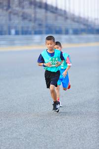 BIB: 016
                            <button type="button" onclick="openModal(10448505)" class="btn btn-primary btn-sm float-right btn-popup" data-toggle="modal" data-target=".modal-high-quality">
                        <i class="fas fa-shopping-cart"></i> Add to Cart
                    </button>
                                            <button type="button" onclick="isThisMe(10448505, true)" class="btn btn-success btn-sm float-right btn-popup btn-isme hidden" data-toggle="tooltip" data-placement="bottom" title="นี่คือรูปของคุณใช่ไหม คลิกที่นี่เพื่อเอาเข้าอัลบั้ม">
                        <i class="fas fa-plus"></i> Add to album
                    </button>
                    <button type="button" onclick="isThisMe(10448505, false)" class="btn btn-warning btn-sm float-right btn-popup btn-isnotme hidden">
                        <i class="fas fa-ban"></i> Remove from album
                    </button>