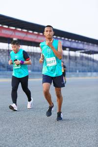 BIB: 53077
                            <button type="button" onclick="openModal(10453042)" class="btn btn-primary btn-sm float-right btn-popup" data-toggle="modal" data-target=".modal-high-quality">
                        <i class="fas fa-shopping-cart"></i> Add to Cart
                    </button>
                                            <button type="button" onclick="isThisMe(10453042, true)" class="btn btn-success btn-sm float-right btn-popup btn-isme hidden" data-toggle="tooltip" data-placement="bottom" title="นี่คือรูปของคุณใช่ไหม คลิกที่นี่เพื่อเอาเข้าอัลบั้ม">
                        <i class="fas fa-plus"></i> Add to album
                    </button>
                    <button type="button" onclick="isThisMe(10453042, false)" class="btn btn-warning btn-sm float-right btn-popup btn-isnotme hidden">
                        <i class="fas fa-ban"></i> Remove from album
                    </button>