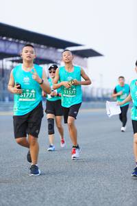 BIB: 51571, 31771
                            <button type="button" onclick="openModal(10452982)" class="btn btn-primary btn-sm float-right btn-popup" data-toggle="modal" data-target=".modal-high-quality">
                        <i class="fas fa-shopping-cart"></i> Add to Cart
                    </button>
                                            <button type="button" onclick="isThisMe(10452982, true)" class="btn btn-success btn-sm float-right btn-popup btn-isme hidden" data-toggle="tooltip" data-placement="bottom" title="นี่คือรูปของคุณใช่ไหม คลิกที่นี่เพื่อเอาเข้าอัลบั้ม">
                        <i class="fas fa-plus"></i> Add to album
                    </button>
                    <button type="button" onclick="isThisMe(10452982, false)" class="btn btn-warning btn-sm float-right btn-popup btn-isnotme hidden">
                        <i class="fas fa-ban"></i> Remove from album
                    </button>