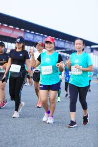 BIB: 52516, 53346, 52823
                            <button type="button" onclick="openModal(10502304)" class="btn btn-primary btn-sm float-right btn-popup" data-toggle="modal" data-target=".modal-high-quality">
                        <i class="fas fa-shopping-cart"></i> Add to Cart
                    </button>
                                            <button type="button" onclick="isThisMe(10502304, true)" class="btn btn-success btn-sm float-right btn-popup btn-isme hidden" data-toggle="tooltip" data-placement="bottom" title="นี่คือรูปของคุณใช่ไหม คลิกที่นี่เพื่อเอาเข้าอัลบั้ม">
                        <i class="fas fa-plus"></i> Add to album
                    </button>
                    <button type="button" onclick="isThisMe(10502304, false)" class="btn btn-warning btn-sm float-right btn-popup btn-isnotme hidden">
                        <i class="fas fa-ban"></i> Remove from album
                    </button>