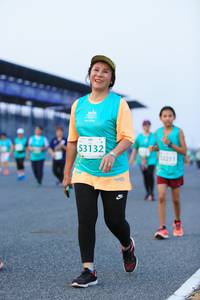 BIB: 53132, 2211
                            <button type="button" onclick="openModal(10496594)" class="btn btn-primary btn-sm float-right btn-popup" data-toggle="modal" data-target=".modal-high-quality">
                        <i class="fas fa-shopping-cart"></i> Add to Cart
                    </button>
                                            <button type="button" onclick="isThisMe(10496594, true)" class="btn btn-success btn-sm float-right btn-popup btn-isme hidden" data-toggle="tooltip" data-placement="bottom" title="นี่คือรูปของคุณใช่ไหม คลิกที่นี่เพื่อเอาเข้าอัลบั้ม">
                        <i class="fas fa-plus"></i> Add to album
                    </button>
                    <button type="button" onclick="isThisMe(10496594, false)" class="btn btn-warning btn-sm float-right btn-popup btn-isnotme hidden">
                        <i class="fas fa-ban"></i> Remove from album
                    </button>