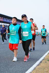 BIB: 652, 51958, 51109
                            <button type="button" onclick="openModal(10489946)" class="btn btn-primary btn-sm float-right btn-popup" data-toggle="modal" data-target=".modal-high-quality">
                        <i class="fas fa-shopping-cart"></i> Add to Cart
                    </button>
                                            <button type="button" onclick="isThisMe(10489946, true)" class="btn btn-success btn-sm float-right btn-popup btn-isme hidden" data-toggle="tooltip" data-placement="bottom" title="นี่คือรูปของคุณใช่ไหม คลิกที่นี่เพื่อเอาเข้าอัลบั้ม">
                        <i class="fas fa-plus"></i> Add to album
                    </button>
                    <button type="button" onclick="isThisMe(10489946, false)" class="btn btn-warning btn-sm float-right btn-popup btn-isnotme hidden">
                        <i class="fas fa-ban"></i> Remove from album
                    </button>