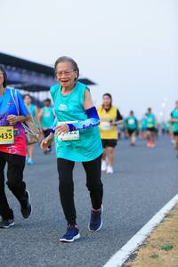 BIB: 435
                            <button type="button" onclick="openModal(10492636)" class="btn btn-primary btn-sm float-right btn-popup" data-toggle="modal" data-target=".modal-high-quality">
                        <i class="fas fa-shopping-cart"></i> Add to Cart
                    </button>
                                            <button type="button" onclick="isThisMe(10492636, true)" class="btn btn-success btn-sm float-right btn-popup btn-isme hidden" data-toggle="tooltip" data-placement="bottom" title="นี่คือรูปของคุณใช่ไหม คลิกที่นี่เพื่อเอาเข้าอัลบั้ม">
                        <i class="fas fa-plus"></i> Add to album
                    </button>
                    <button type="button" onclick="isThisMe(10492636, false)" class="btn btn-warning btn-sm float-right btn-popup btn-isnotme hidden">
                        <i class="fas fa-ban"></i> Remove from album
                    </button>