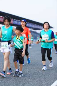 BIB: 1027, 50522, 50007
                            <button type="button" onclick="openModal(10490358)" class="btn btn-primary btn-sm float-right btn-popup" data-toggle="modal" data-target=".modal-high-quality">
                        <i class="fas fa-shopping-cart"></i> Add to Cart
                    </button>
                                            <button type="button" onclick="isThisMe(10490358, true)" class="btn btn-success btn-sm float-right btn-popup btn-isme hidden" data-toggle="tooltip" data-placement="bottom" title="นี่คือรูปของคุณใช่ไหม คลิกที่นี่เพื่อเอาเข้าอัลบั้ม">
                        <i class="fas fa-plus"></i> Add to album
                    </button>
                    <button type="button" onclick="isThisMe(10490358, false)" class="btn btn-warning btn-sm float-right btn-popup btn-isnotme hidden">
                        <i class="fas fa-ban"></i> Remove from album
                    </button>