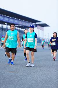 BIB: 52089, 52711
                            <button type="button" onclick="openModal(10495970)" class="btn btn-primary btn-sm float-right btn-popup" data-toggle="modal" data-target=".modal-high-quality">
                        <i class="fas fa-shopping-cart"></i> Add to Cart
                    </button>
                                            <button type="button" onclick="isThisMe(10495970, true)" class="btn btn-success btn-sm float-right btn-popup btn-isme hidden" data-toggle="tooltip" data-placement="bottom" title="นี่คือรูปของคุณใช่ไหม คลิกที่นี่เพื่อเอาเข้าอัลบั้ม">
                        <i class="fas fa-plus"></i> Add to album
                    </button>
                    <button type="button" onclick="isThisMe(10495970, false)" class="btn btn-warning btn-sm float-right btn-popup btn-isnotme hidden">
                        <i class="fas fa-ban"></i> Remove from album
                    </button>