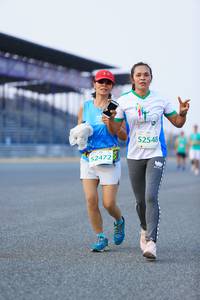 BIB: 52548, 52472
                            <button type="button" onclick="openModal(10463283)" class="btn btn-primary btn-sm float-right btn-popup" data-toggle="modal" data-target=".modal-high-quality">
                        <i class="fas fa-shopping-cart"></i> Add to Cart
                    </button>
                                            <button type="button" onclick="isThisMe(10463283, true)" class="btn btn-success btn-sm float-right btn-popup btn-isme hidden" data-toggle="tooltip" data-placement="bottom" title="นี่คือรูปของคุณใช่ไหม คลิกที่นี่เพื่อเอาเข้าอัลบั้ม">
                        <i class="fas fa-plus"></i> Add to album
                    </button>
                    <button type="button" onclick="isThisMe(10463283, false)" class="btn btn-warning btn-sm float-right btn-popup btn-isnotme hidden">
                        <i class="fas fa-ban"></i> Remove from album
                    </button>