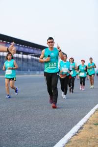 BIB: 51929
                            <button type="button" onclick="openModal(10475510)" class="btn btn-primary btn-sm float-right btn-popup" data-toggle="modal" data-target=".modal-high-quality">
                        <i class="fas fa-shopping-cart"></i> Add to Cart
                    </button>
                                            <button type="button" onclick="isThisMe(10475510, true)" class="btn btn-success btn-sm float-right btn-popup btn-isme hidden" data-toggle="tooltip" data-placement="bottom" title="นี่คือรูปของคุณใช่ไหม คลิกที่นี่เพื่อเอาเข้าอัลบั้ม">
                        <i class="fas fa-plus"></i> Add to album
                    </button>
                    <button type="button" onclick="isThisMe(10475510, false)" class="btn btn-warning btn-sm float-right btn-popup btn-isnotme hidden">
                        <i class="fas fa-ban"></i> Remove from album
                    </button>