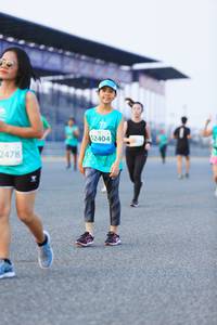 BIB: 2404, 2478
                            <button type="button" onclick="openModal(10476445)" class="btn btn-primary btn-sm float-right btn-popup" data-toggle="modal" data-target=".modal-high-quality">
                        <i class="fas fa-shopping-cart"></i> Add to Cart
                    </button>
                                            <button type="button" onclick="isThisMe(10476445, true)" class="btn btn-success btn-sm float-right btn-popup btn-isme hidden" data-toggle="tooltip" data-placement="bottom" title="นี่คือรูปของคุณใช่ไหม คลิกที่นี่เพื่อเอาเข้าอัลบั้ม">
                        <i class="fas fa-plus"></i> Add to album
                    </button>
                    <button type="button" onclick="isThisMe(10476445, false)" class="btn btn-warning btn-sm float-right btn-popup btn-isnotme hidden">
                        <i class="fas fa-ban"></i> Remove from album
                    </button>