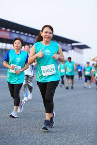 BIB: 51022
                            <button type="button" onclick="openModal(10489595)" class="btn btn-primary btn-sm float-right btn-popup" data-toggle="modal" data-target=".modal-high-quality">
                        <i class="fas fa-shopping-cart"></i> Add to Cart
                    </button>
                                            <button type="button" onclick="isThisMe(10489595, true)" class="btn btn-success btn-sm float-right btn-popup btn-isme hidden" data-toggle="tooltip" data-placement="bottom" title="นี่คือรูปของคุณใช่ไหม คลิกที่นี่เพื่อเอาเข้าอัลบั้ม">
                        <i class="fas fa-plus"></i> Add to album
                    </button>
                    <button type="button" onclick="isThisMe(10489595, false)" class="btn btn-warning btn-sm float-right btn-popup btn-isnotme hidden">
                        <i class="fas fa-ban"></i> Remove from album
                    </button>