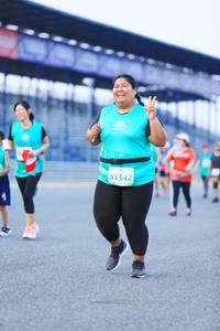 BIB: 51342
                            <button type="button" onclick="openModal(10501873)" class="btn btn-primary btn-sm float-right btn-popup" data-toggle="modal" data-target=".modal-high-quality">
                        <i class="fas fa-shopping-cart"></i> Add to Cart
                    </button>
                                            <button type="button" onclick="isThisMe(10501873, true)" class="btn btn-success btn-sm float-right btn-popup btn-isme hidden" data-toggle="tooltip" data-placement="bottom" title="นี่คือรูปของคุณใช่ไหม คลิกที่นี่เพื่อเอาเข้าอัลบั้ม">
                        <i class="fas fa-plus"></i> Add to album
                    </button>
                    <button type="button" onclick="isThisMe(10501873, false)" class="btn btn-warning btn-sm float-right btn-popup btn-isnotme hidden">
                        <i class="fas fa-ban"></i> Remove from album
                    </button>