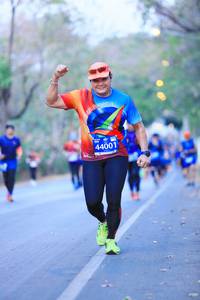 BIB: 44001
                            <button type="button" onclick="openModal(12125063)" class="btn btn-primary btn-sm float-right btn-popup" data-toggle="modal" data-target=".modal-high-quality">
                        <i class="fas fa-shopping-cart"></i> Add to Cart
                    </button>
                                            <button type="button" onclick="isThisMe(12125063, true)" class="btn btn-success btn-sm float-right btn-popup btn-isme hidden" data-toggle="tooltip" data-placement="bottom" title="นี่คือรูปของคุณใช่ไหม คลิกที่นี่เพื่อเอาเข้าอัลบั้ม">
                        <i class="fas fa-plus"></i> Add to album
                    </button>
                    <button type="button" onclick="isThisMe(12125063, false)" class="btn btn-warning btn-sm float-right btn-popup btn-isnotme hidden">
                        <i class="fas fa-ban"></i> Remove from album
                    </button>