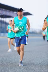 BIB: 1701
                            <button type="button" onclick="openModal(10471226)" class="btn btn-primary btn-sm float-right btn-popup" data-toggle="modal" data-target=".modal-high-quality">
                        <i class="fas fa-shopping-cart"></i> Add to Cart
                    </button>
                                            <button type="button" onclick="isThisMe(10471226, true)" class="btn btn-success btn-sm float-right btn-popup btn-isme hidden" data-toggle="tooltip" data-placement="bottom" title="นี่คือรูปของคุณใช่ไหม คลิกที่นี่เพื่อเอาเข้าอัลบั้ม">
                        <i class="fas fa-plus"></i> Add to album
                    </button>
                    <button type="button" onclick="isThisMe(10471226, false)" class="btn btn-warning btn-sm float-right btn-popup btn-isnotme hidden">
                        <i class="fas fa-ban"></i> Remove from album
                    </button>